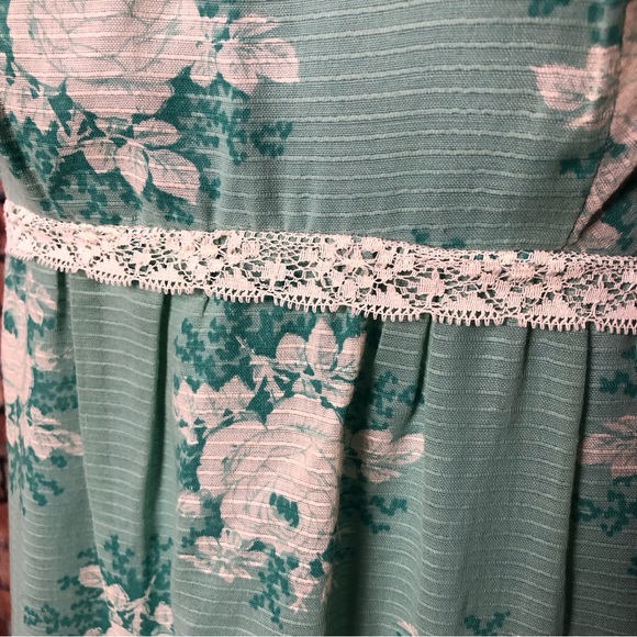 Vintage Maxi Dress - Picture 5 of 7